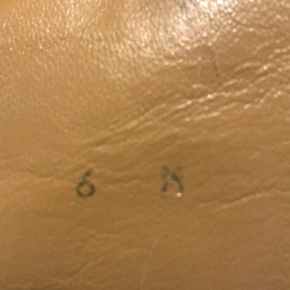 Beautiful 👢 - Picture 5 of 7